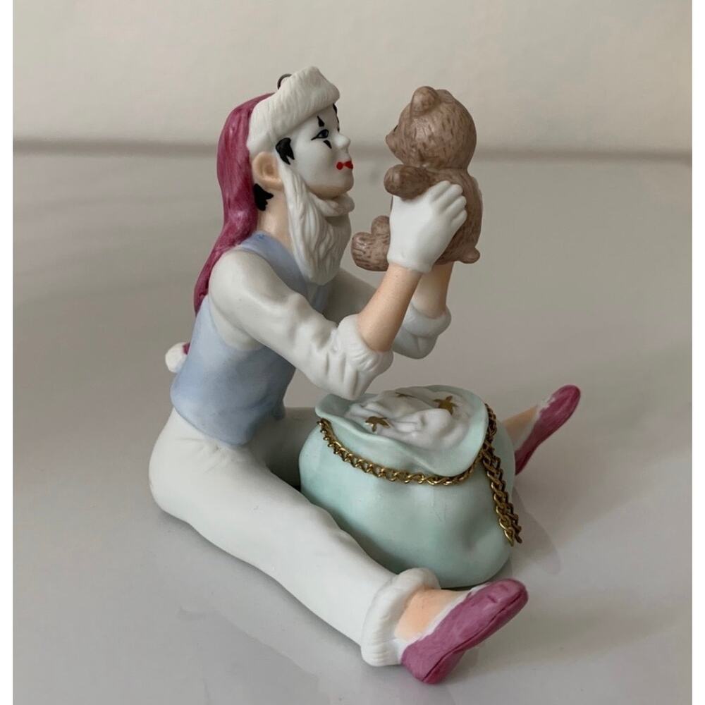 Vintage 1987 Hallmark Keepsake Mime Clown Teddy Bear Ornament - Picture 12 of 16